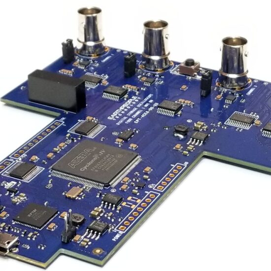 DIGITAL STORAGE OSCILLOSCOPE